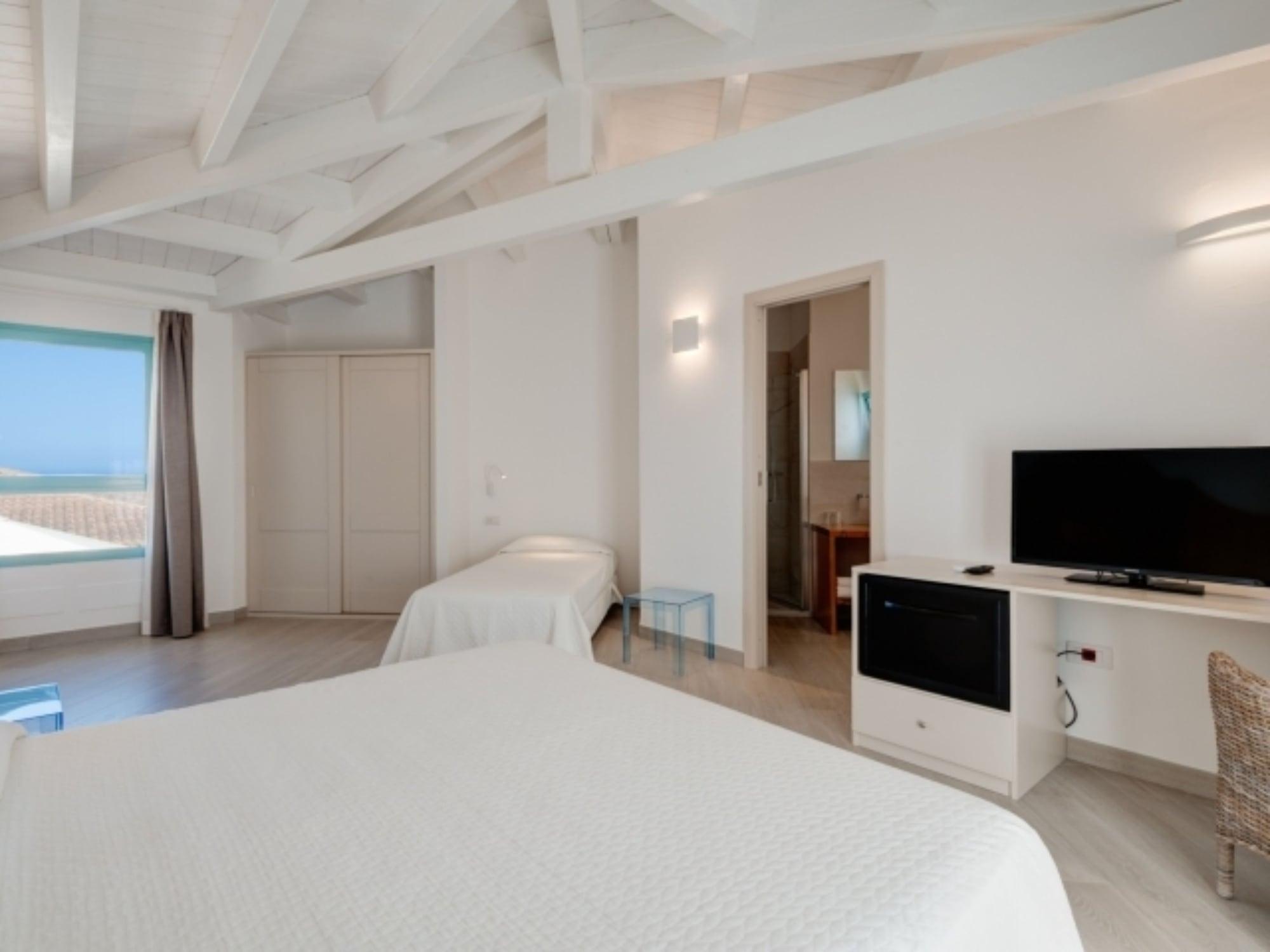 Park Hotel Asinara Stintino Ngoại thất bức ảnh